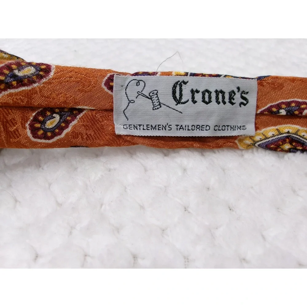Mount Royal Mens 3.5x58 Necktie Orange Paisley Linen Silk Blend Made in Canada